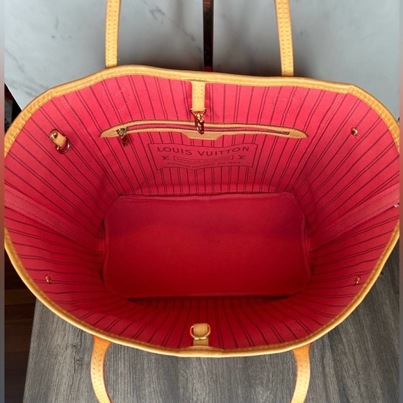 Louis Vuitton Ramages Neverfull MM - Picture 8 of 16